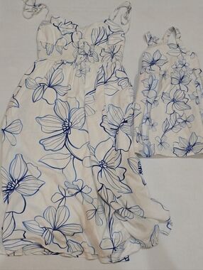GAP Linen Blend Mommy Me Matching Dresses Large 5T Ombre Blue Florals On White